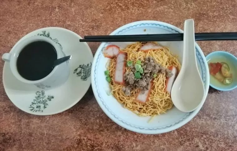 A Bite of Borneo by Bike